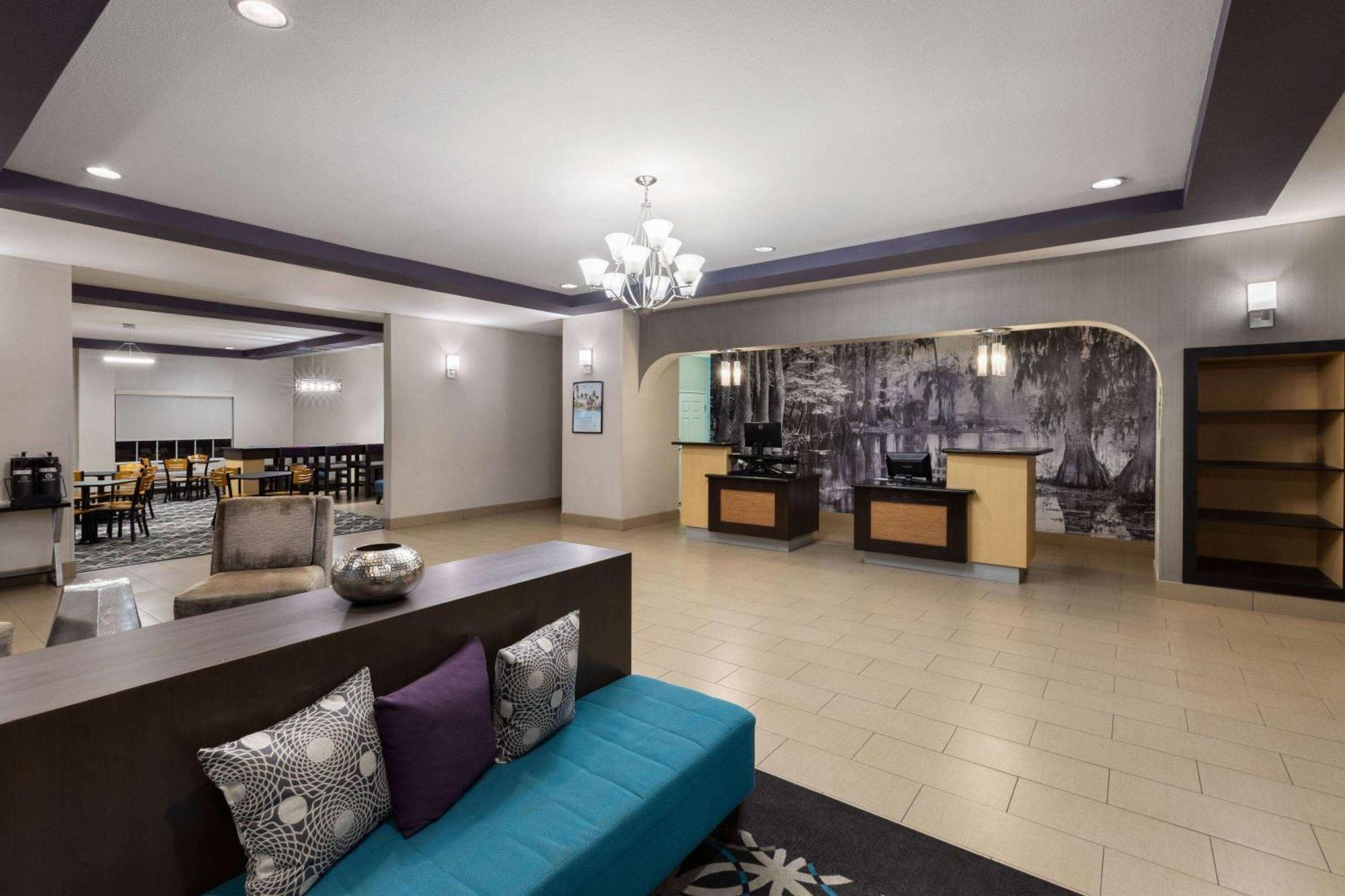La Quinta By Wyndham Houma Hotel Exterior foto