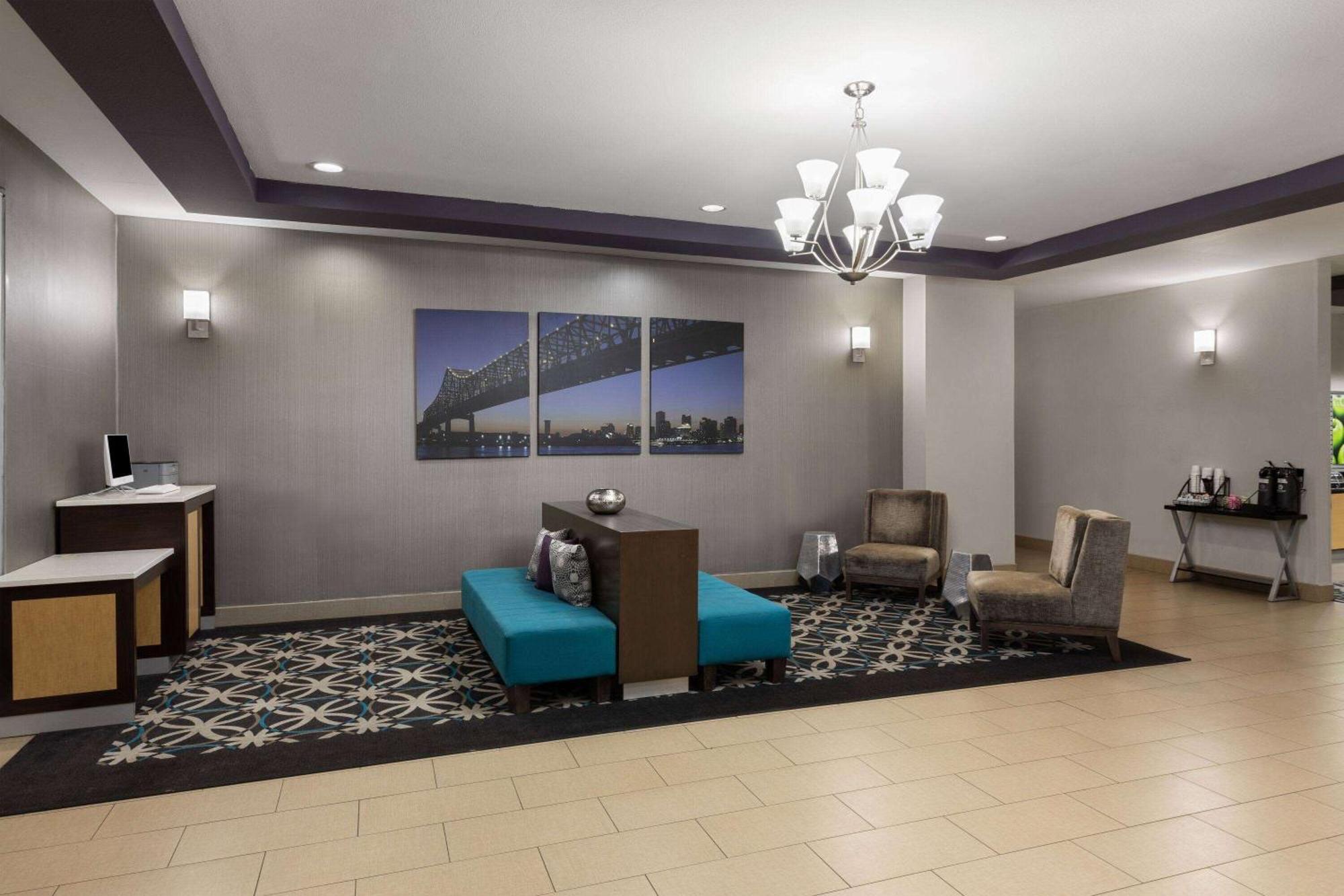 La Quinta By Wyndham Houma Hotel Exterior foto